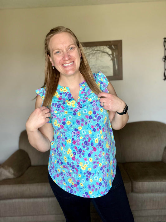 Lizzy Flutter Sleeve Top in Teal and Purple Floral