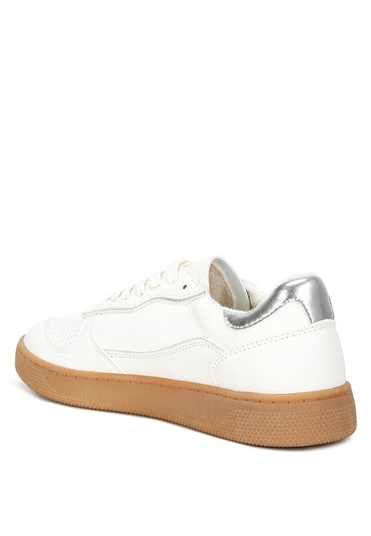 Kyniska Everyday Sneakers