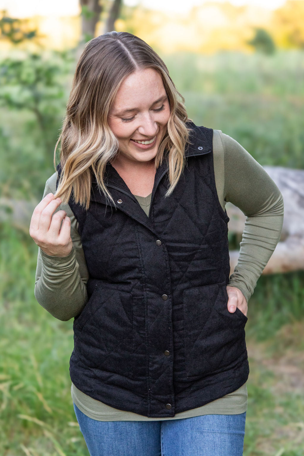 Michelle Mae Corduroy Vest - Black