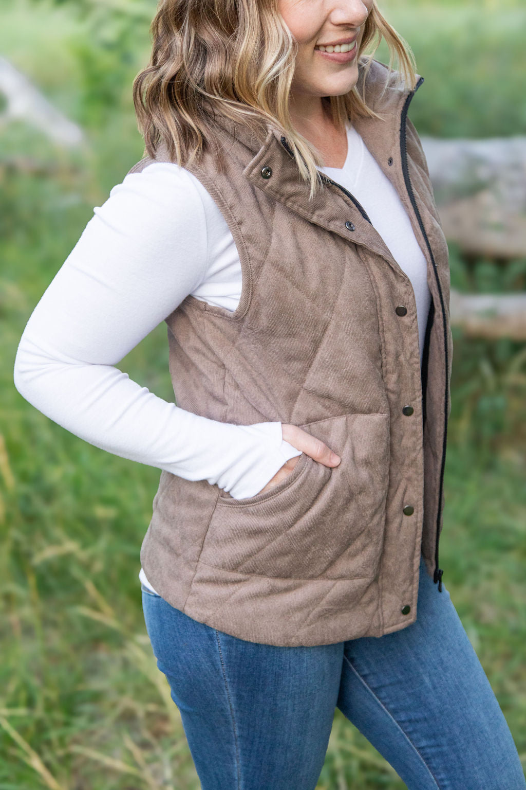 Michelle Mae Corduroy Vest - Mocha