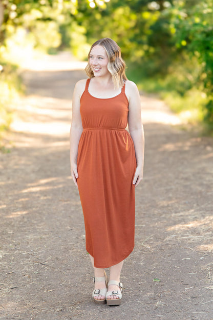 Michelle Mae Reagan Ribbed Midi Dress - Rust