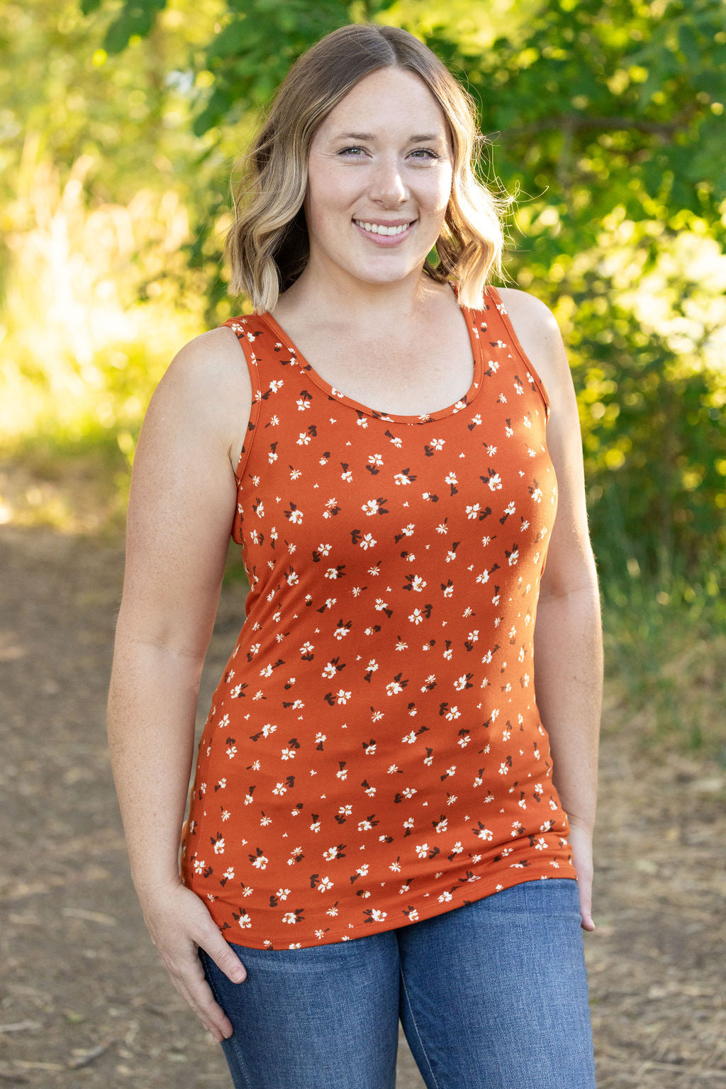 Michelle Mae Luxe Crew Tank - Micro Rust Floral