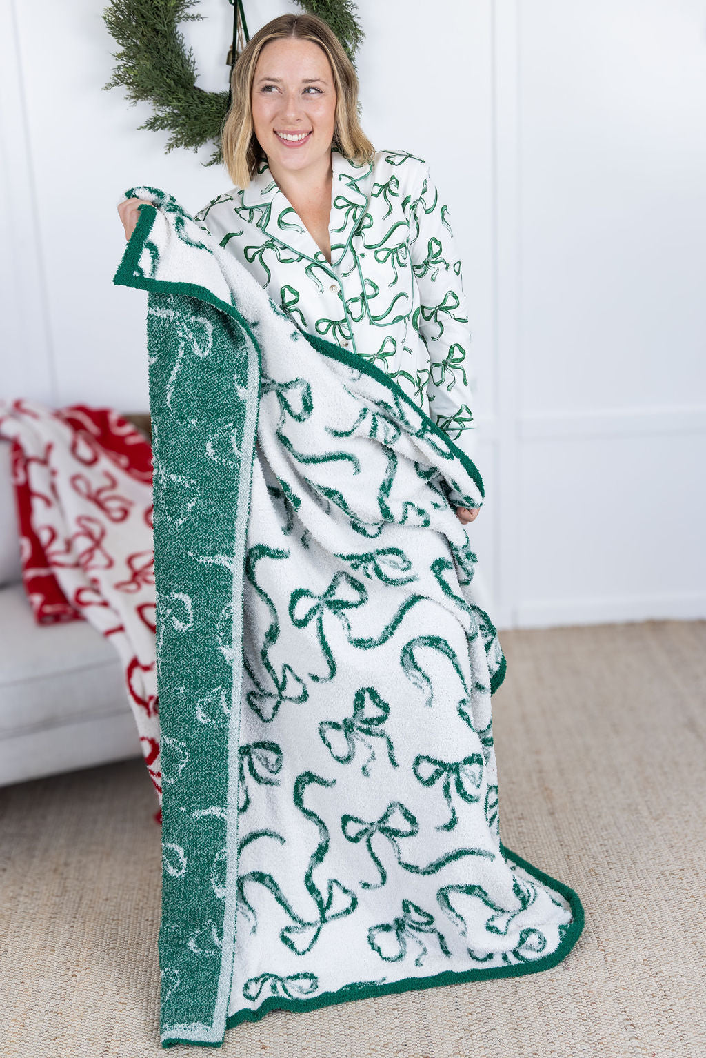 Michelle Mae Plush and Fuzzy Blanket - White and Green Ribbons
