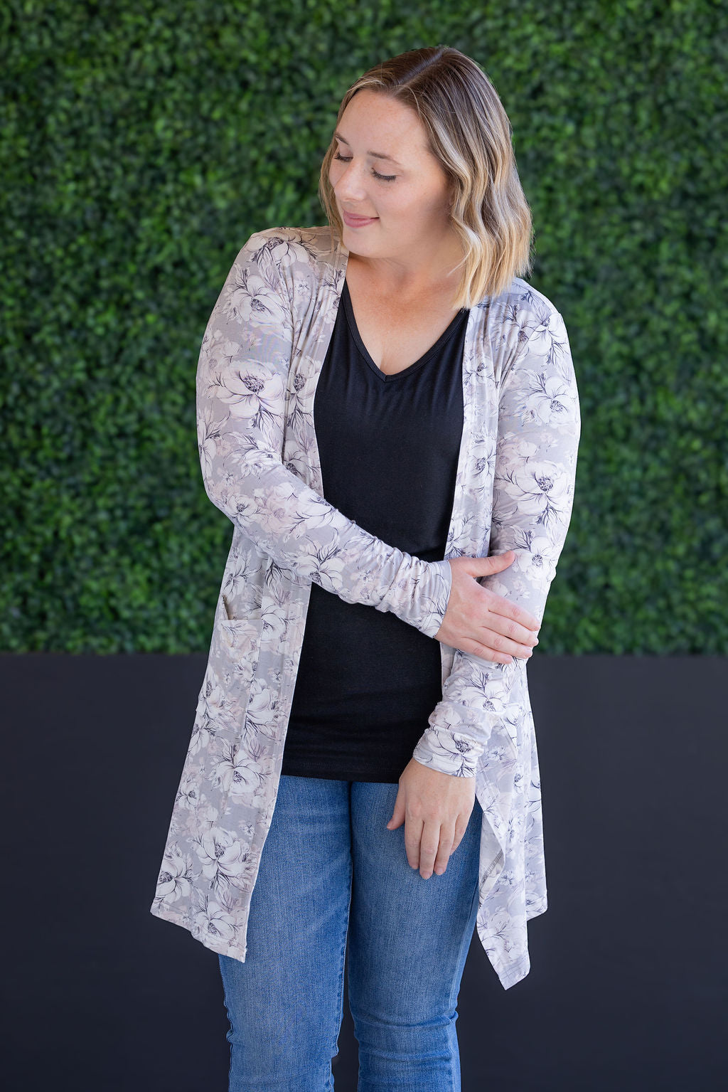 Michelle Mae Classic Cardigan - Vintage Grey Floral