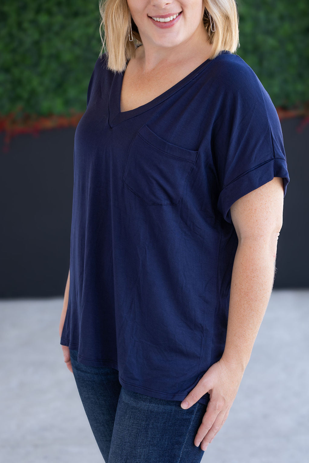 Michelle Mae Sierra Pocket Top - Navy