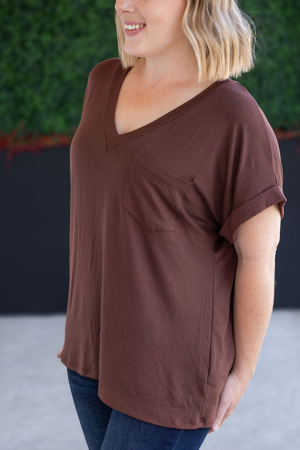 Michelle Mae Sierra Pocket Top - Brown