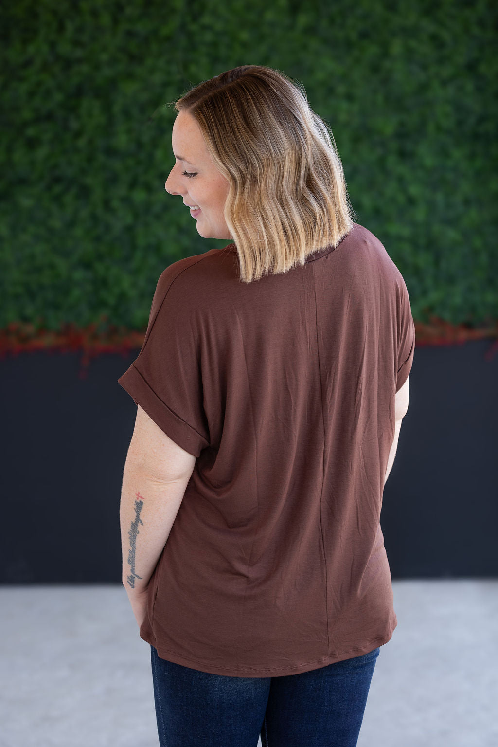 Michelle Mae Sierra Pocket Top - Brown