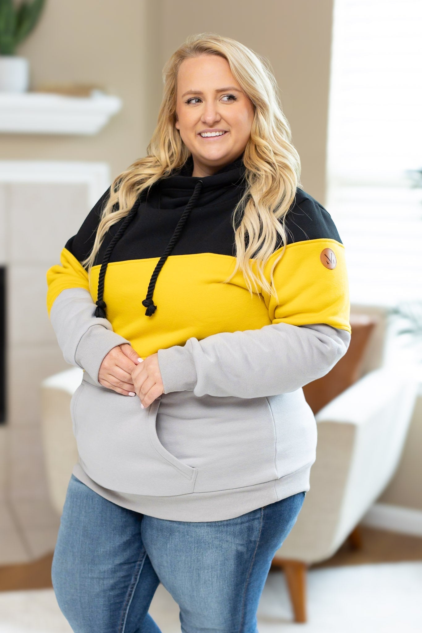 Michelle Mae Lizzie Women's Hoodie | Pittsburgh Black, Yellow, Grey