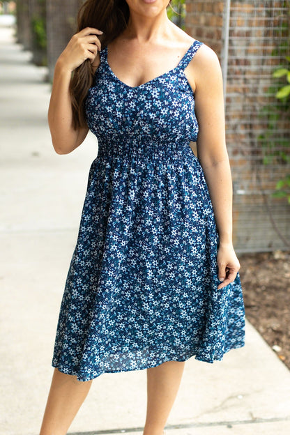 Michelle Mae Cassidy Midi Dress - Blue Floral Mix