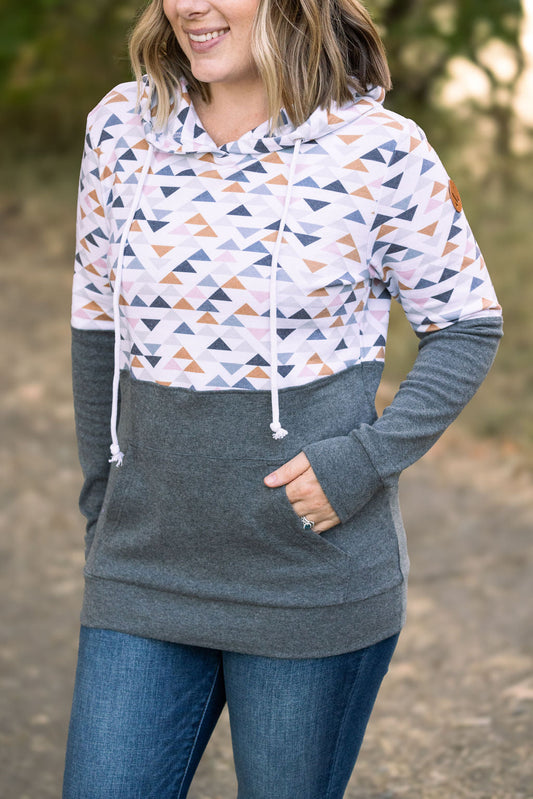 Michelle Mae Hailey Pullover Hoodie - Geometric and Charcoal