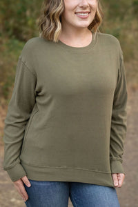 Michelle Mae Corrine Ribbed Pullover Top - Olive