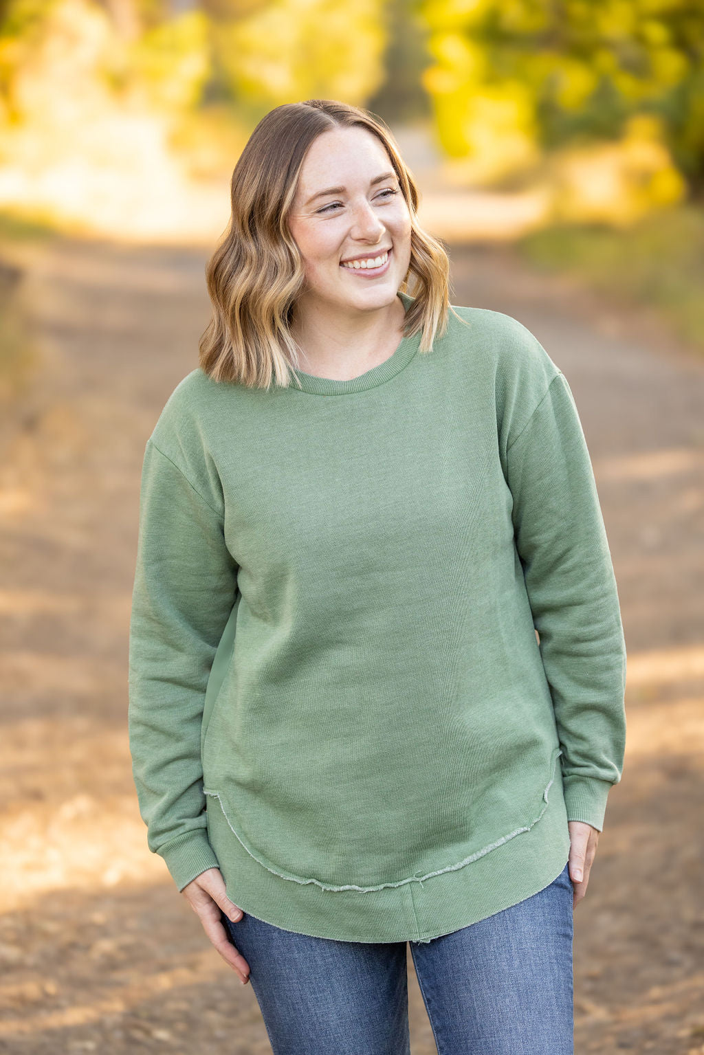 Michelle Mae Vintage Wash Pullover - Sage