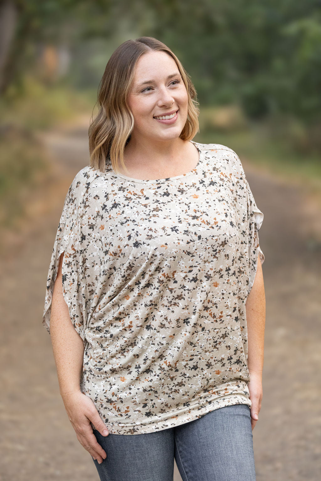 Michelle Mae Darcy Dolman - Tan Micro Floral