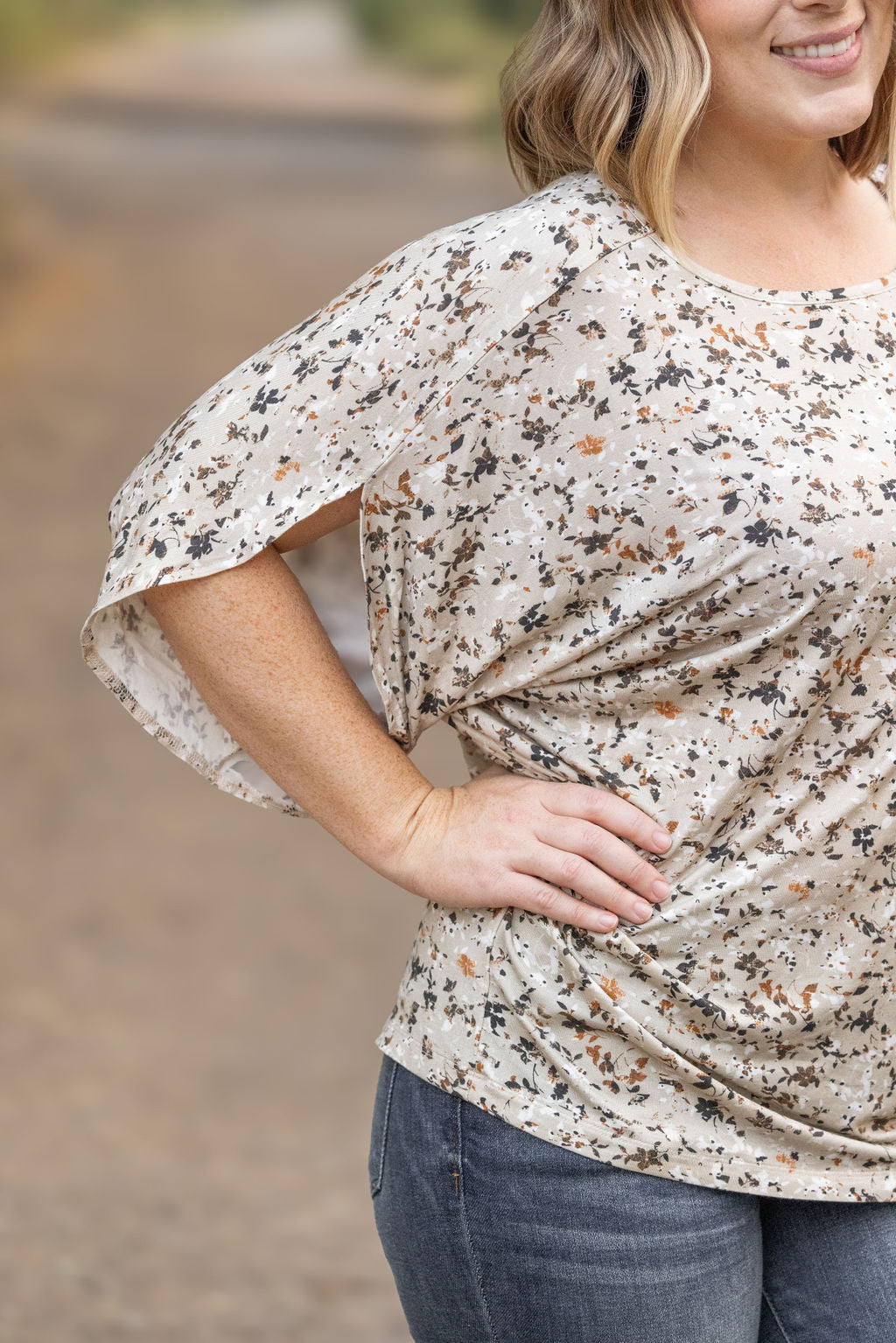 Michelle Mae Darcy Dolman - Tan Micro Floral