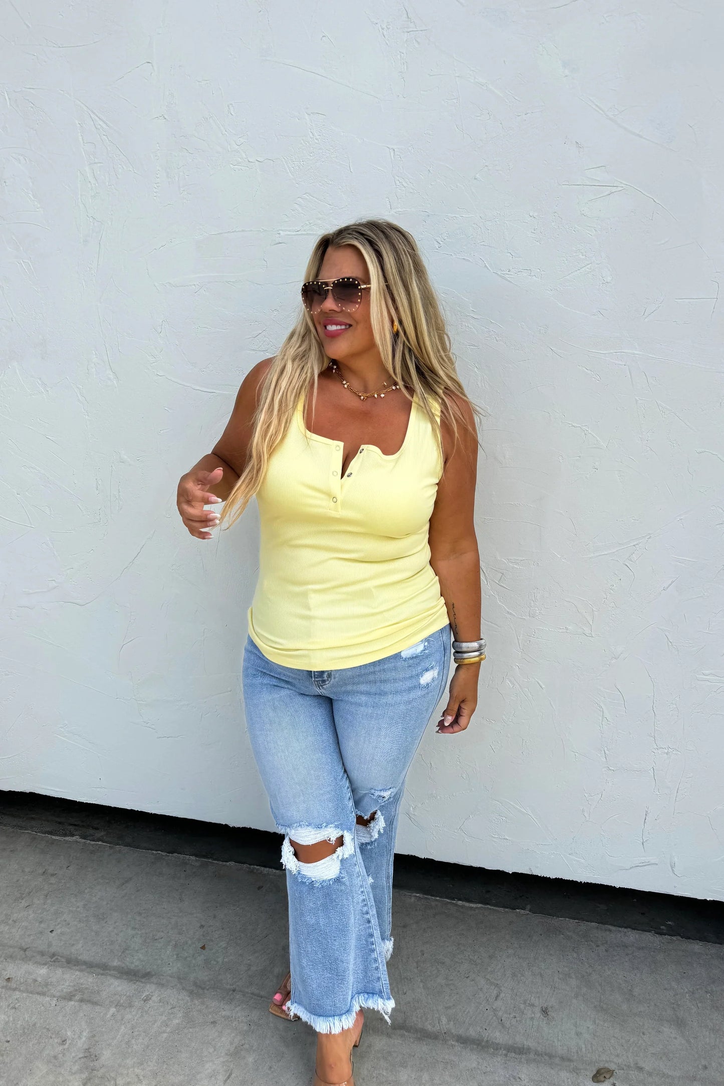 BRANDEE SNAP HENLEY TANK TOP