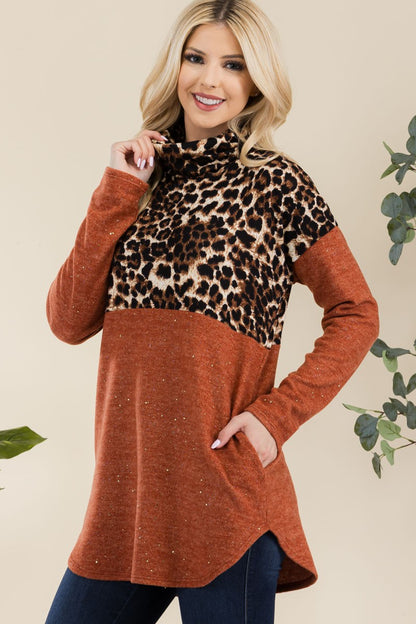 Savanna Chic Turtleneck - Leopard