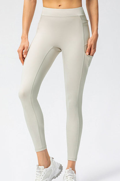 PREORDER: High-Waisted Hustle Sports Pants