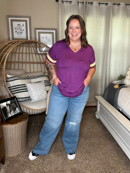 Michelle Mae GameDay Tessa Short Sleeve Top - Minnesota