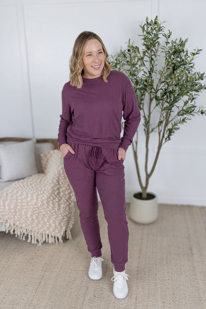 Michelle Mae Corrine Ribbed Pullover Top - Plum