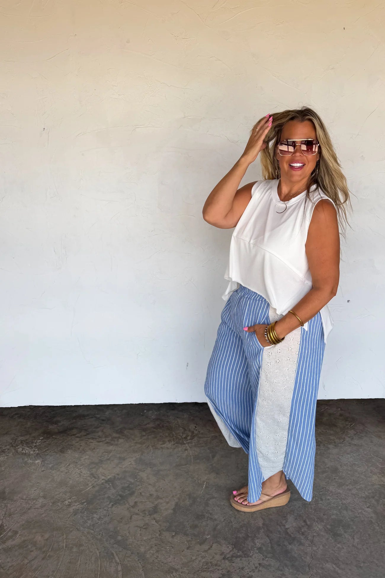 WEEKEND ESCAPE PANTS