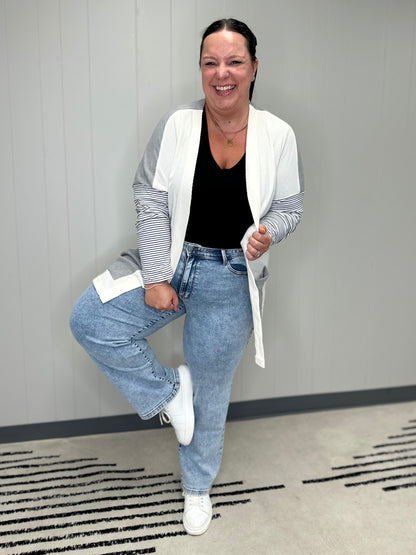 Debbie High Rise Stone Wash Straight Fit Jeans