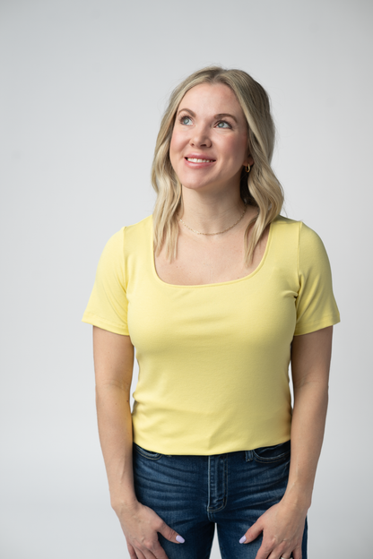 Michelle Mae Short Sleeve Alyssa Top - Yellow