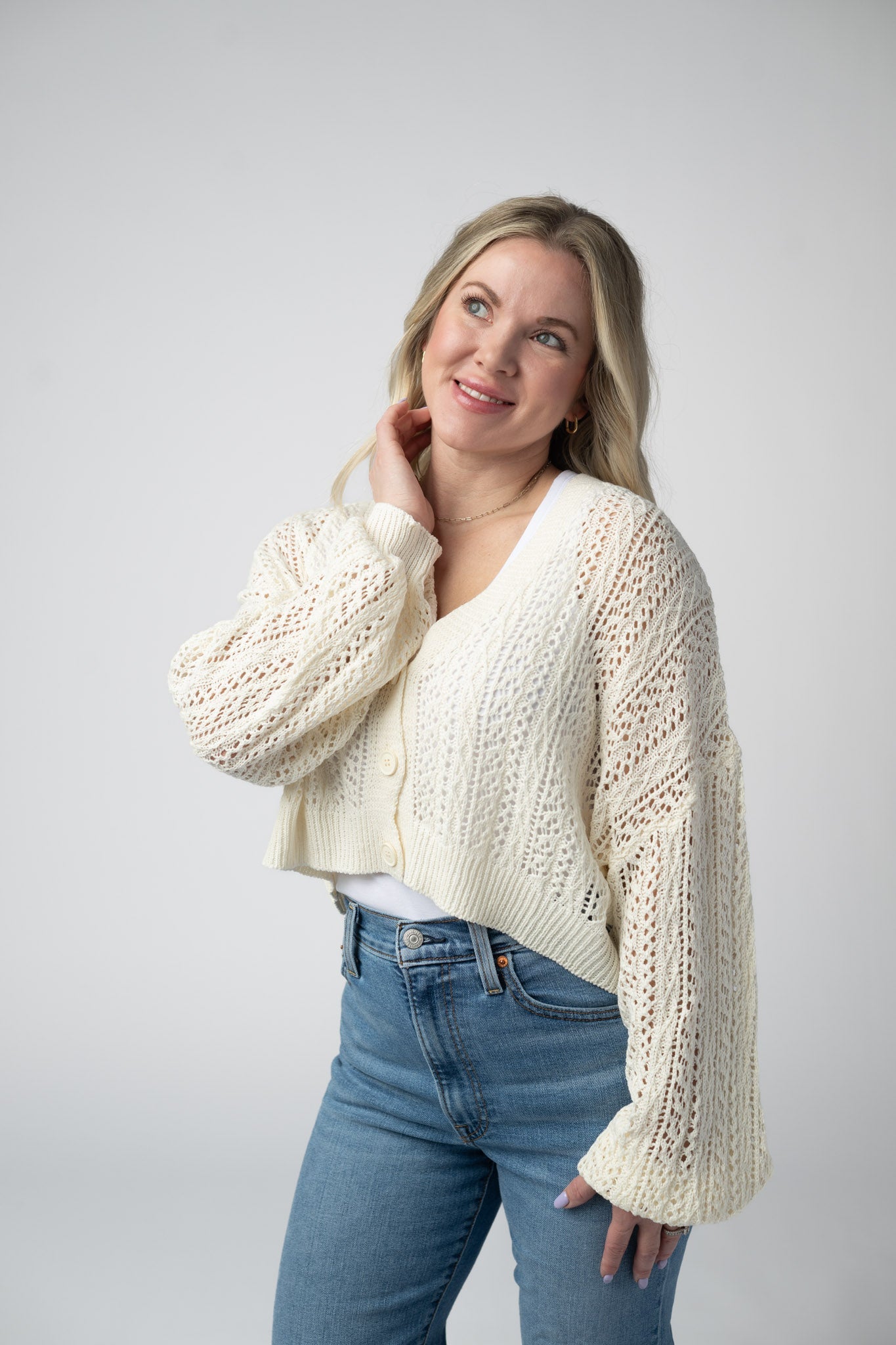Michelle Mae Callie Cropped Cardigan - Ivory