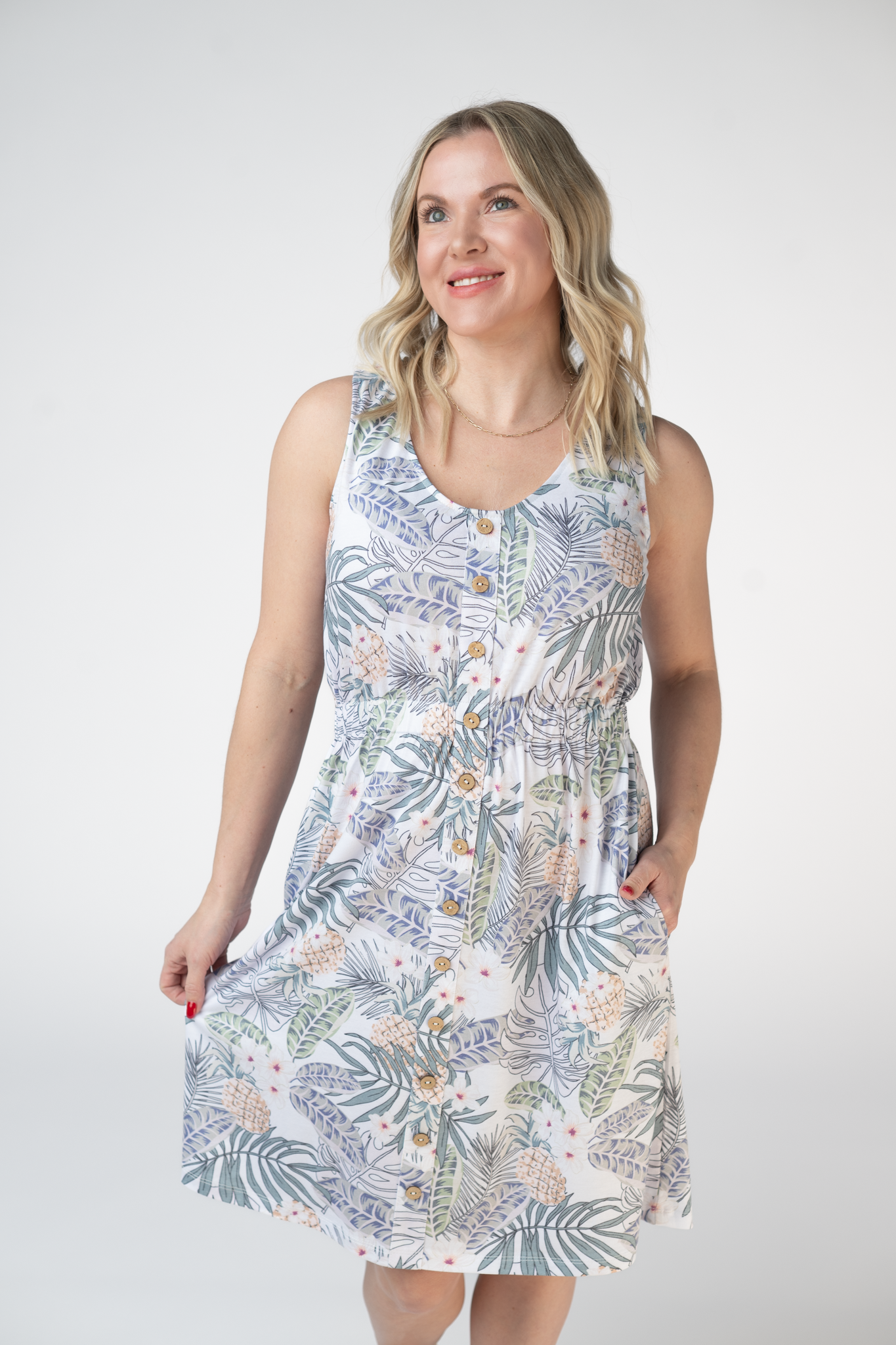 Michelle Mae Beverly Button Dress - Pineapple Leaf