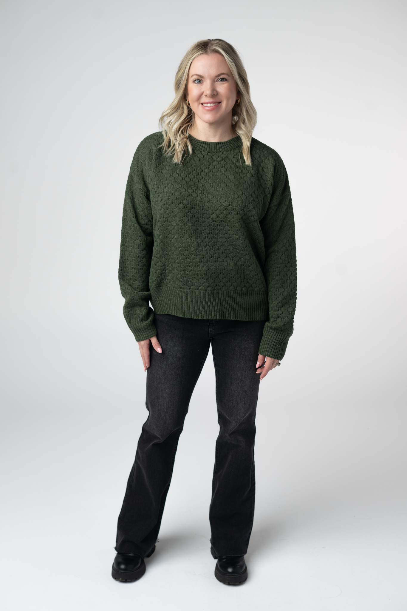 Michelle Mae Gianna Pullover Sweater - Olive
