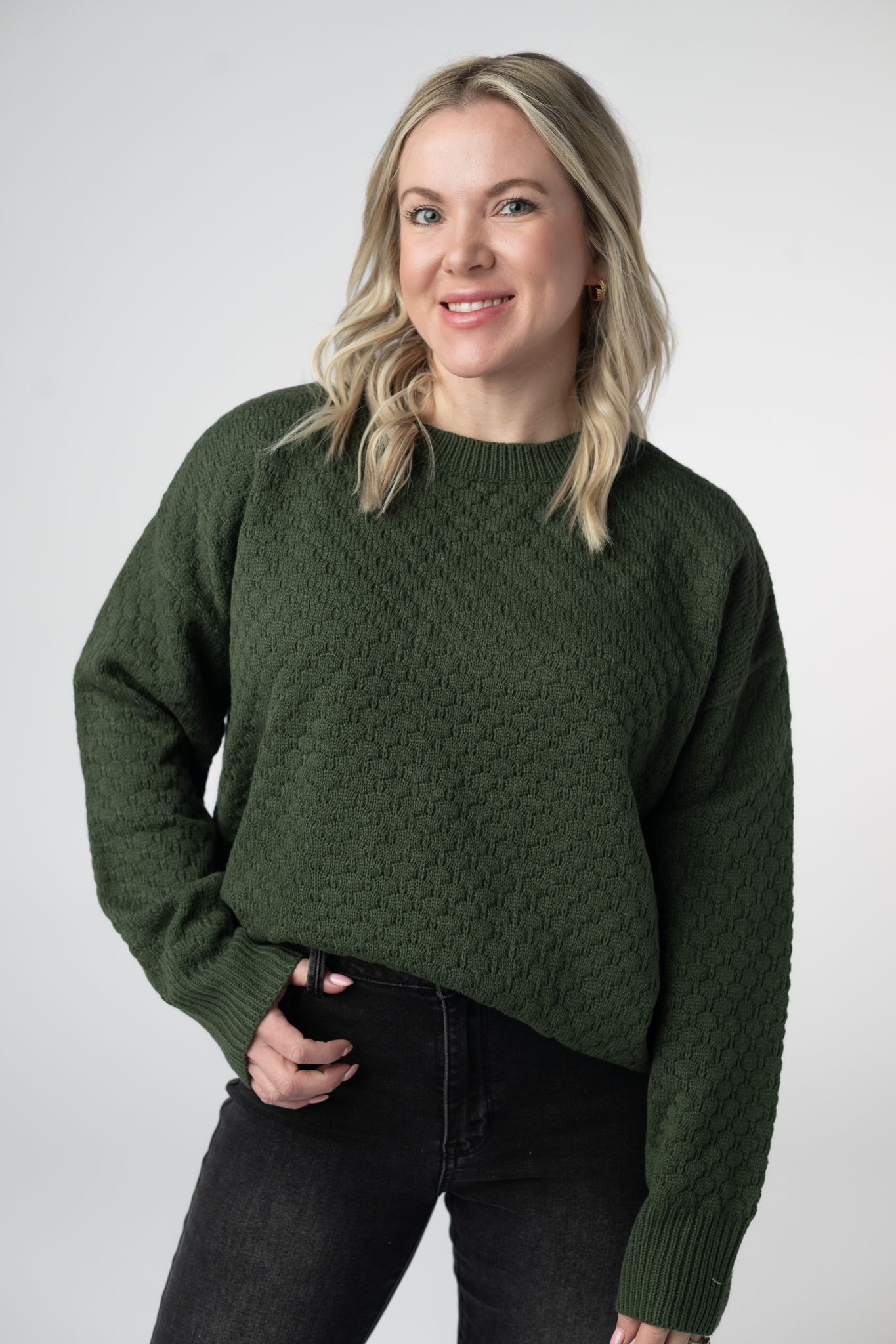 Michelle Mae Gianna Pullover Sweater - Olive