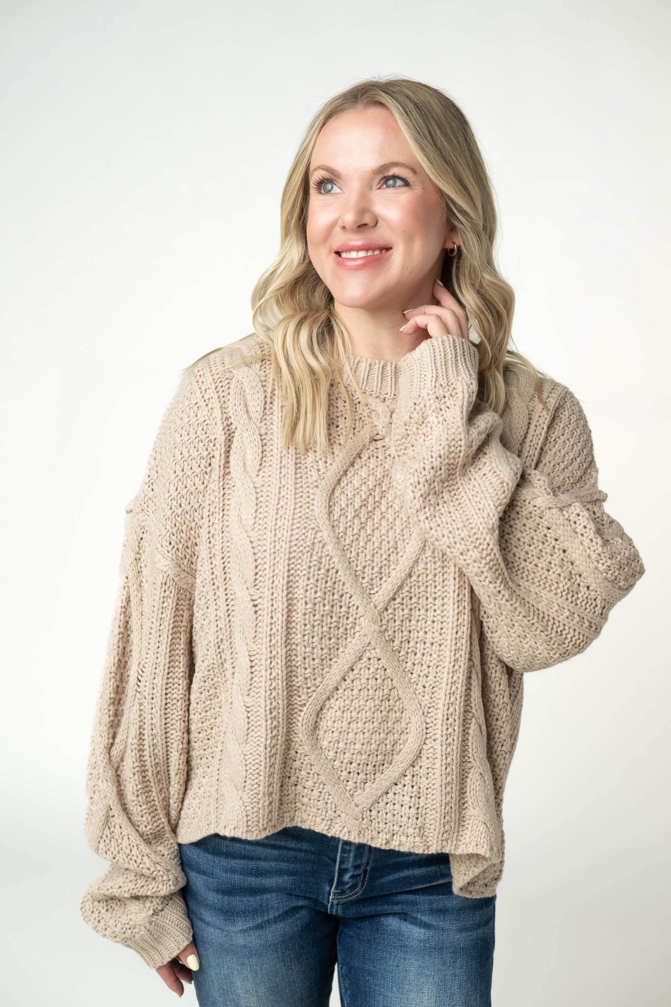 Michelle Mae Cable Knit Sweater - Latte