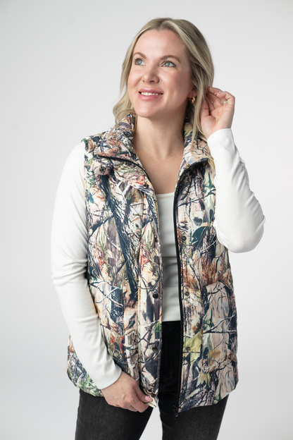 Michelle Mae Remy Zip Up Vest - Dark Camo