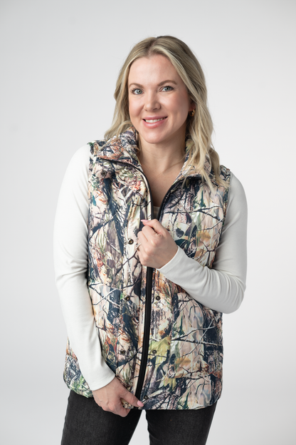 Michelle Mae Remy Zip Up Vest - Dark Camo