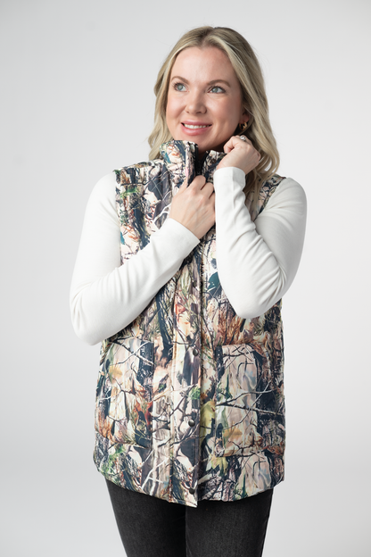 Michelle Mae Remy Zip Up Vest - Dark Camo