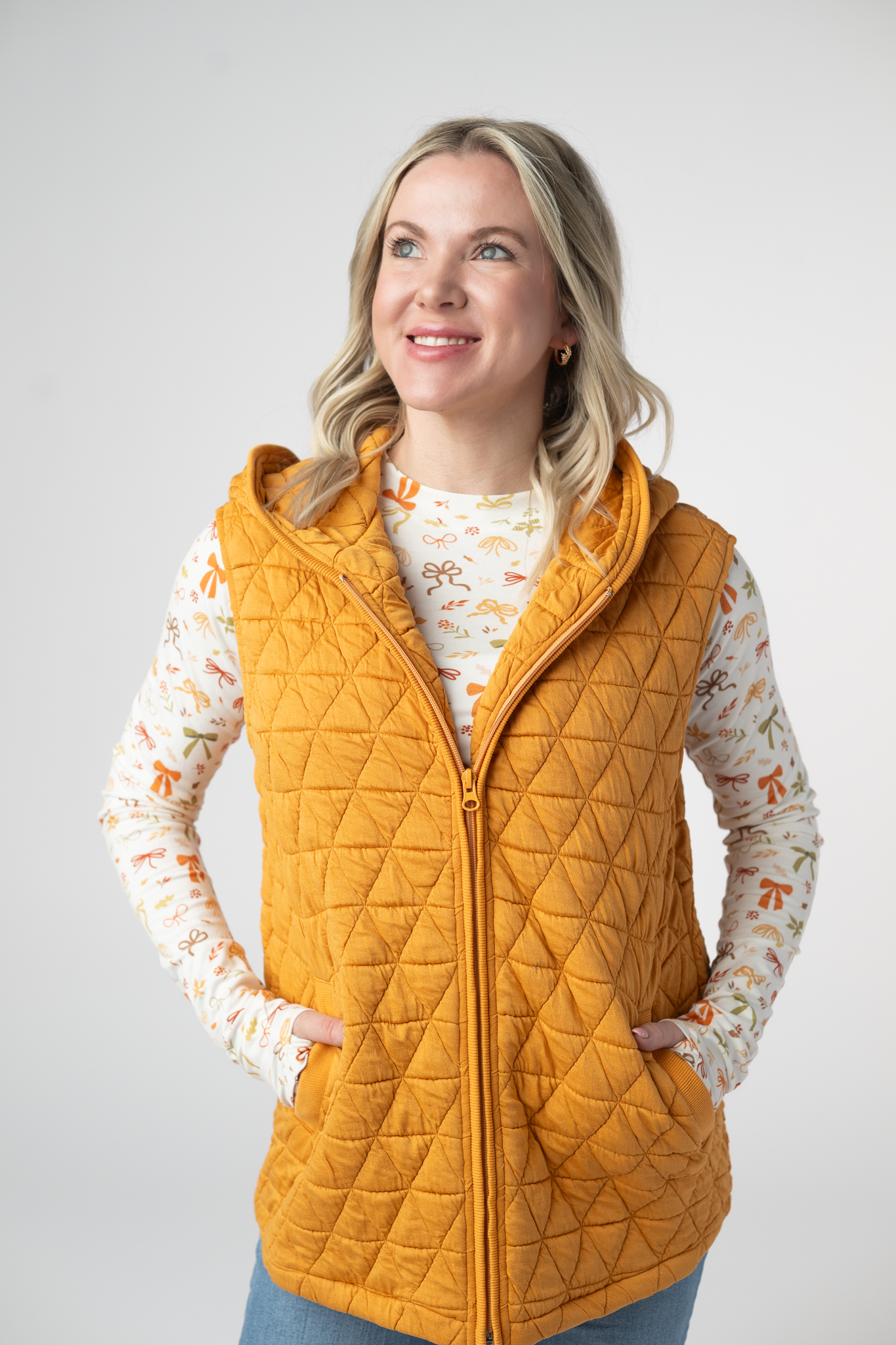 Michelle Mae Heather Geometric Hooded Vest - Mustard
