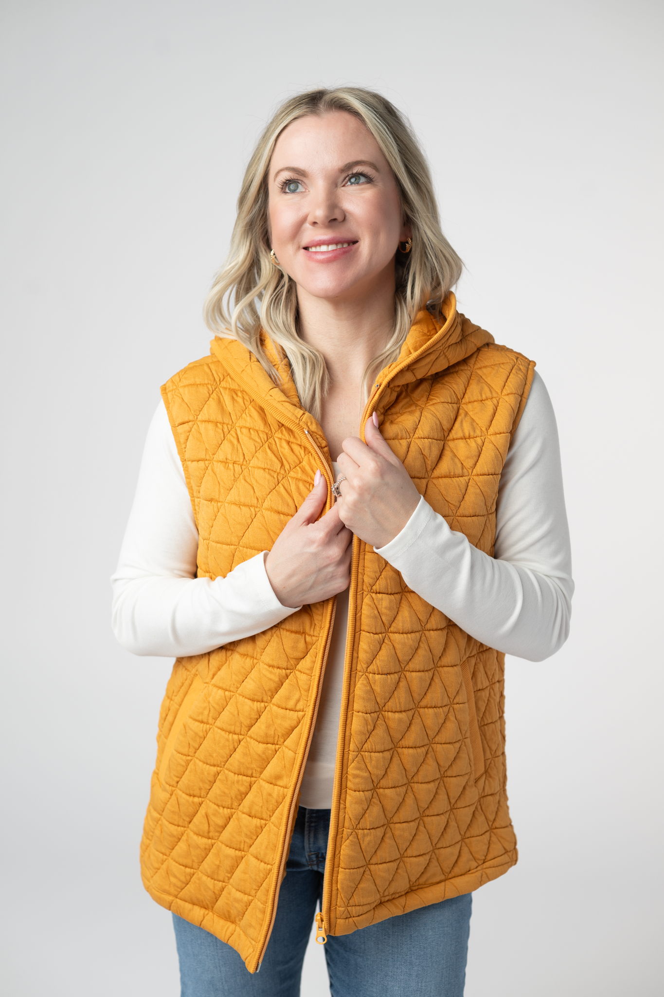 Michelle Mae Heather Geometric Hooded Vest - Mustard