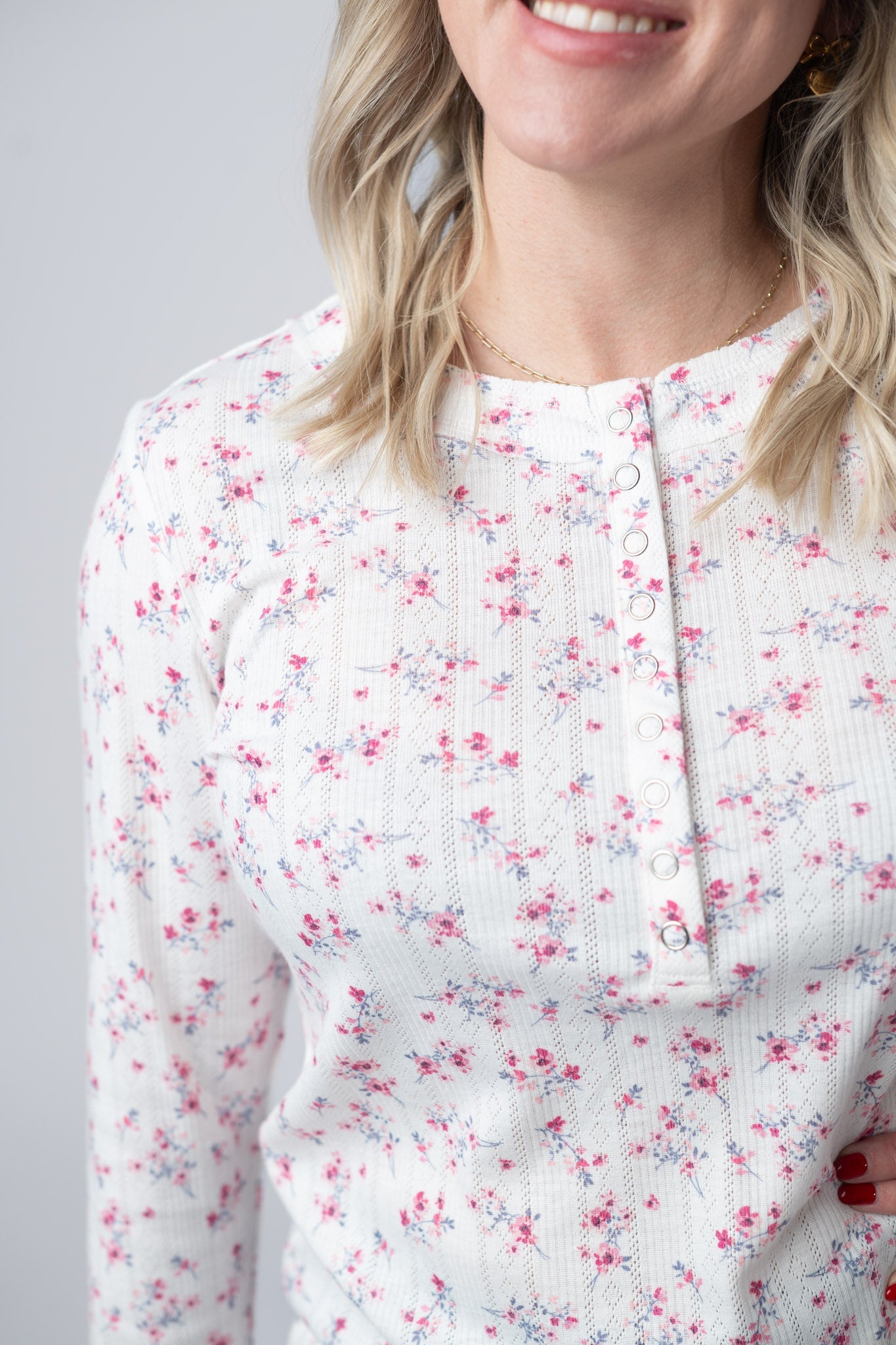 Michelle Mae Button Snap Henley Top - Micro Pink Floral