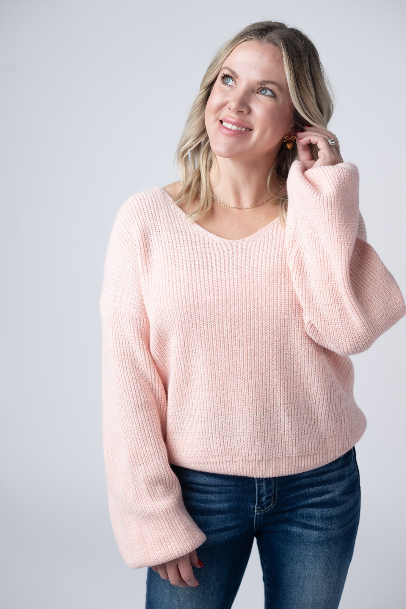 Michelle Mae Bethany Bow Knit Sweater - Light Pink