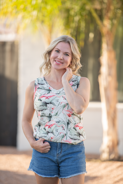 Michelle Mae Noelle Tank - Flamingos