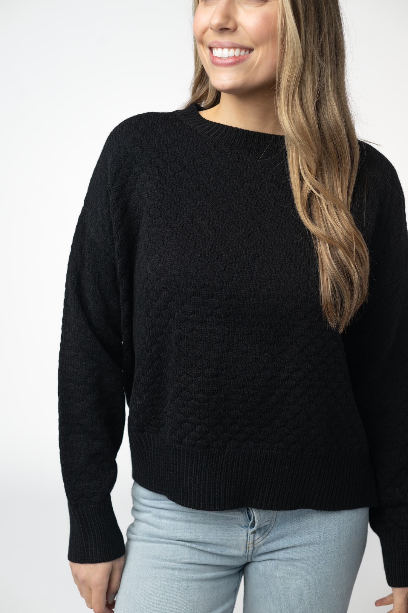 Michelle Mae Gianna Pullover Sweater - Black