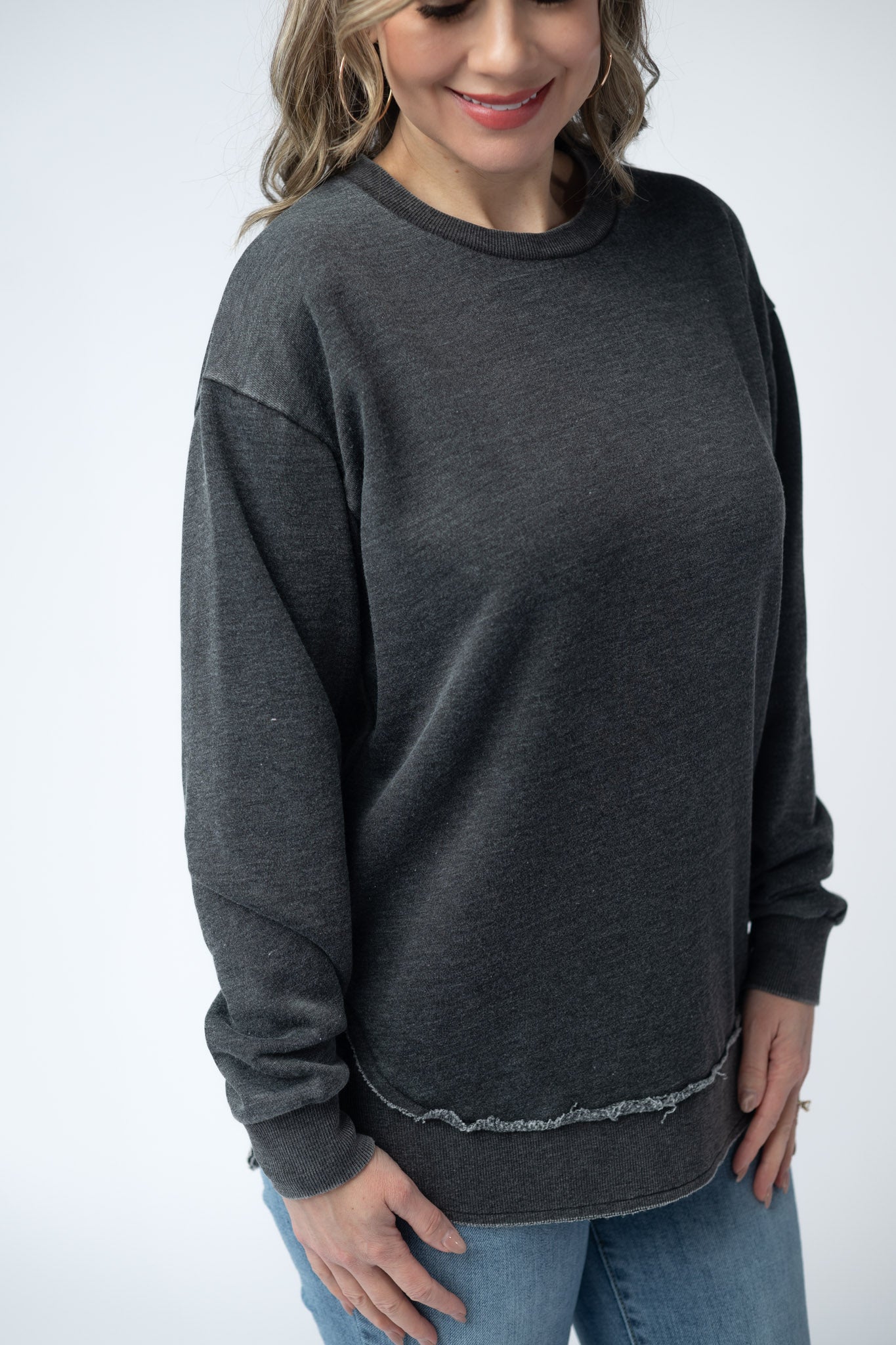 Michelle Mae Vintage Wash Pullover - Black