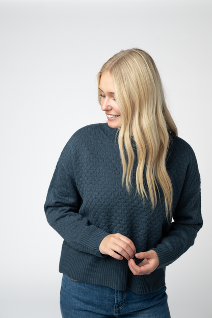 Michelle Mae Gianna Pullover Sweater - Teal
