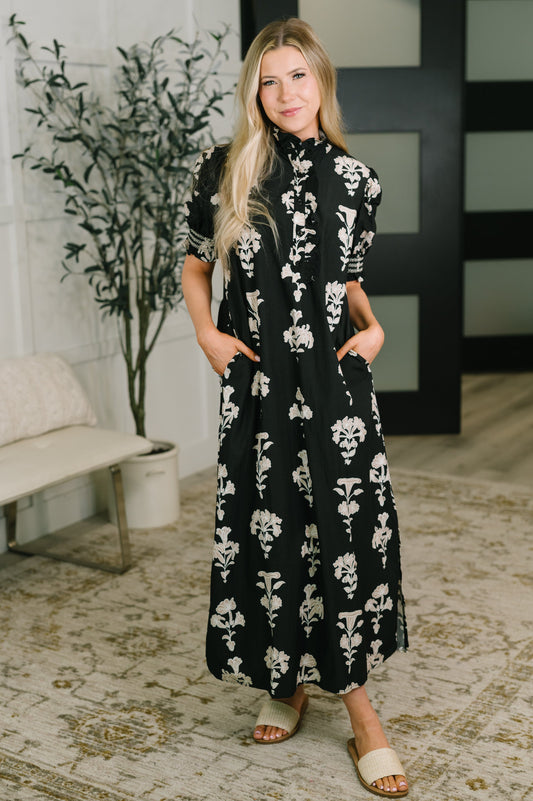 Dark Darlin' Puff Sleeve Maxi Dress