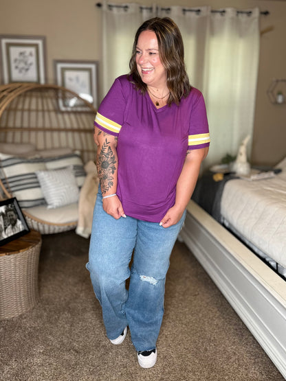 Michelle Mae GameDay Tessa Short Sleeve Top - Minnesota