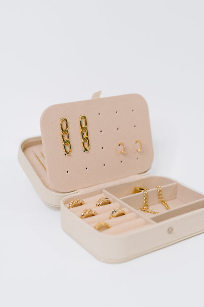 Everywhere In Between Jewelry Organizer