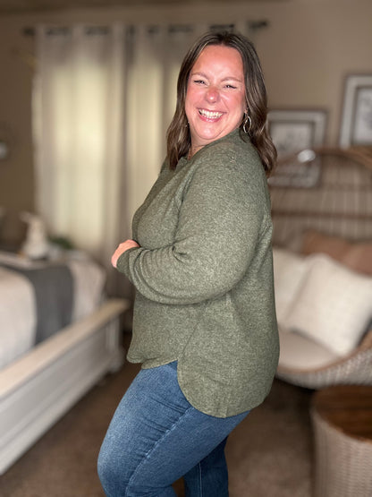 Urban Flux Scooped Hi-Low Long Pullover in Olive