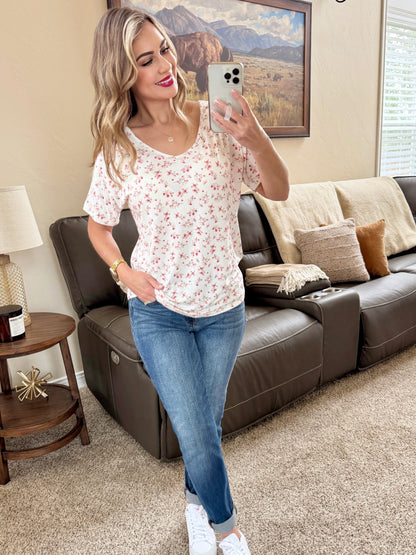 Michelle Mae Chloe Cozy Tee - Micro Pink Floral