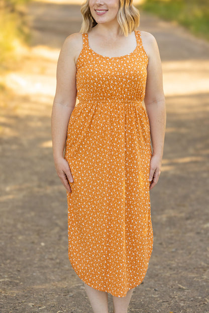 Michelle Mae Reagan Ribbed Midi Dress - Pumpkin Floral