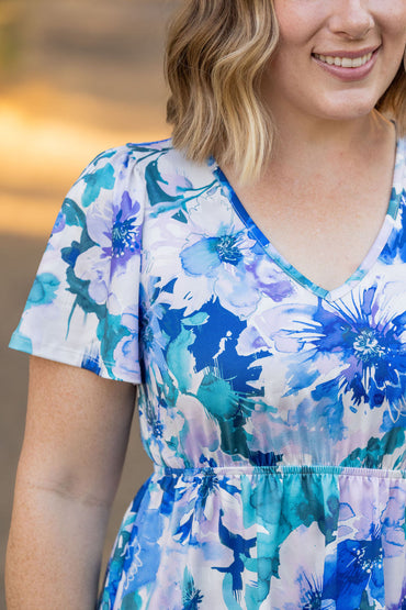 Michelle Mae Emery Ruffle Top - Blue Floral Mix