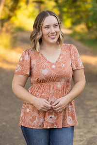 Michelle Mae Emery Ruffle Top - Cocoa Floral